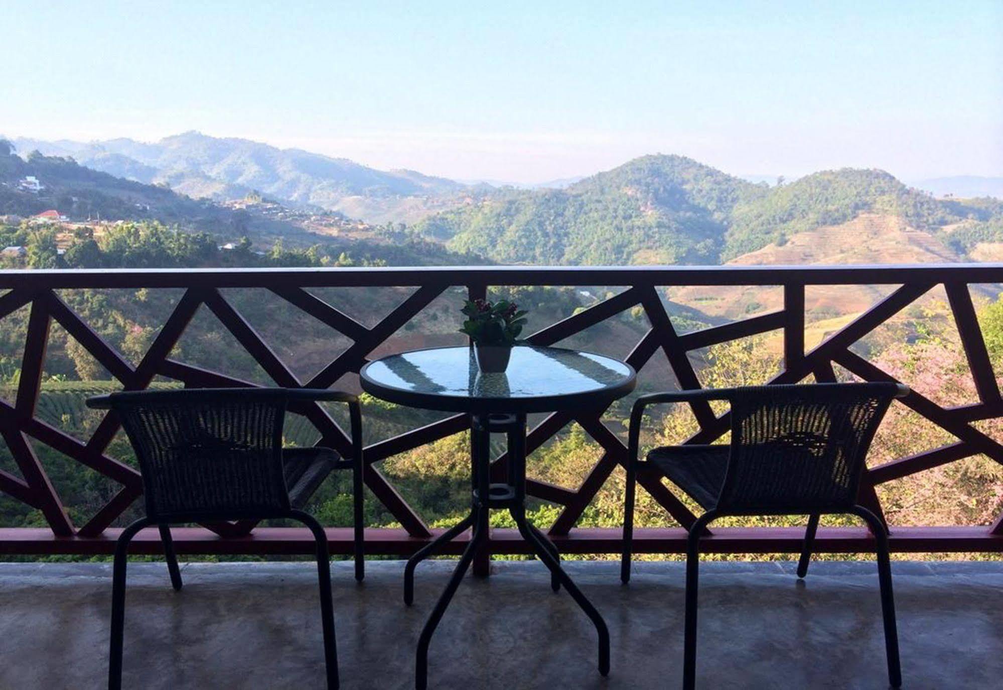 Wang Put Tan Boutique House Hotel Mae Salong Exterior photo